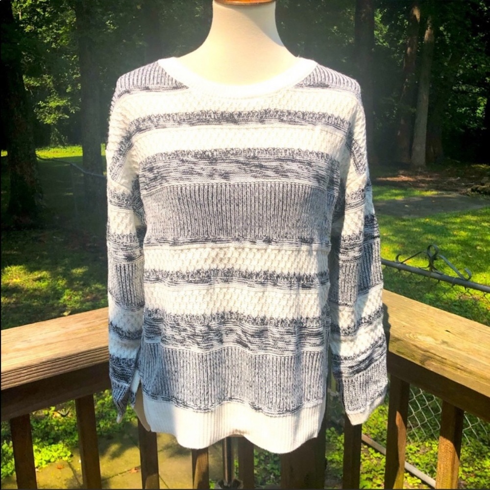 Sale Pullover knit sweater - Picture 8 of 12
